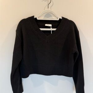 Aritzia Black V-Neck Cropped Sweater
